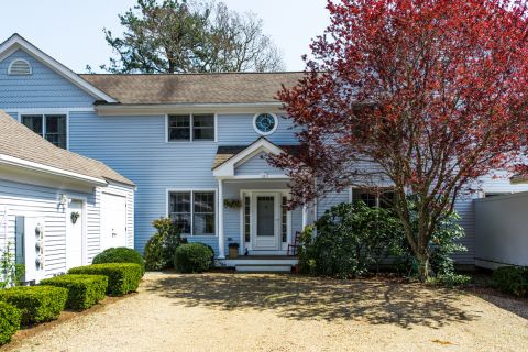 Entry & Parking for Condo